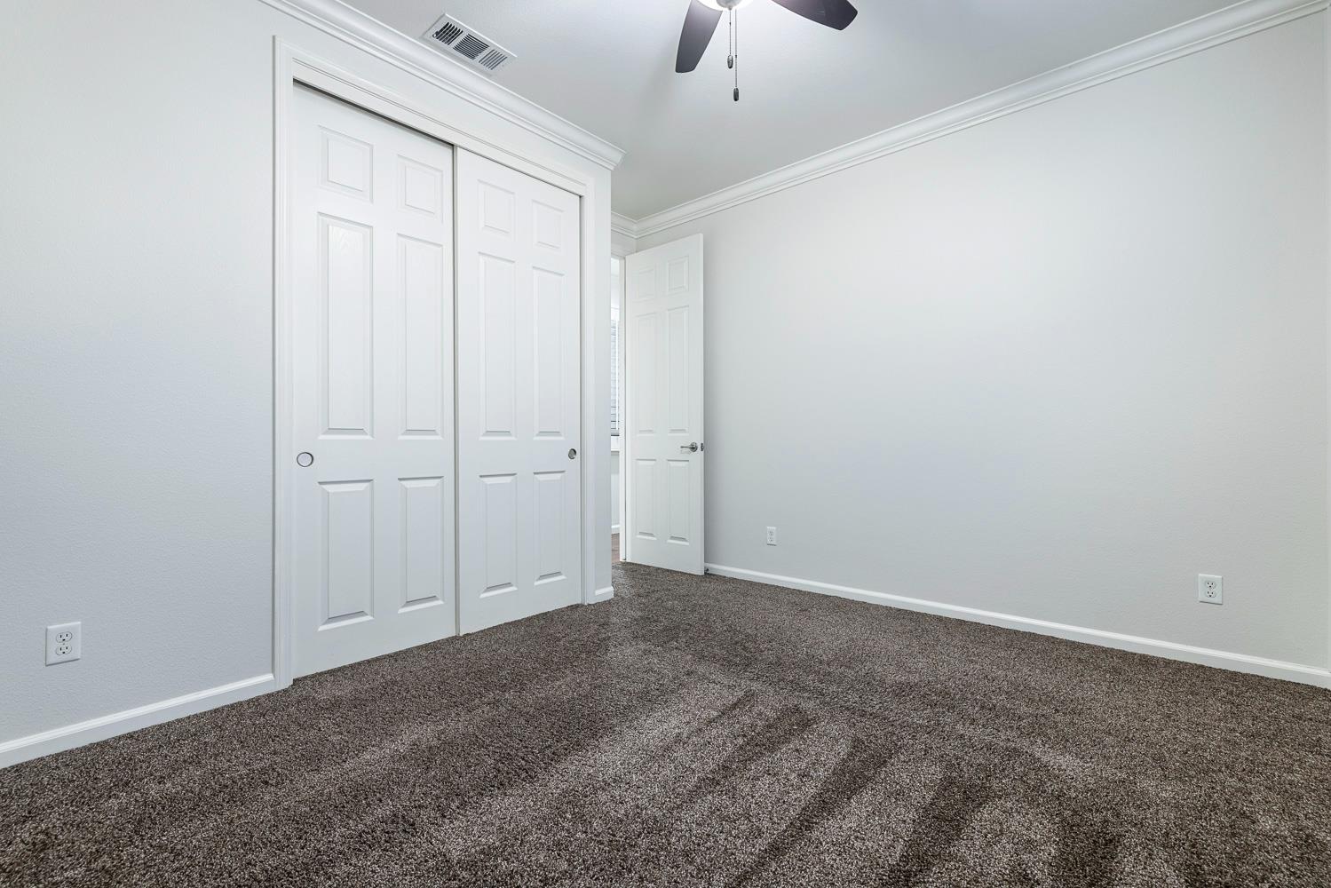 1945 N Emil Ave, Clovis, CA 93619