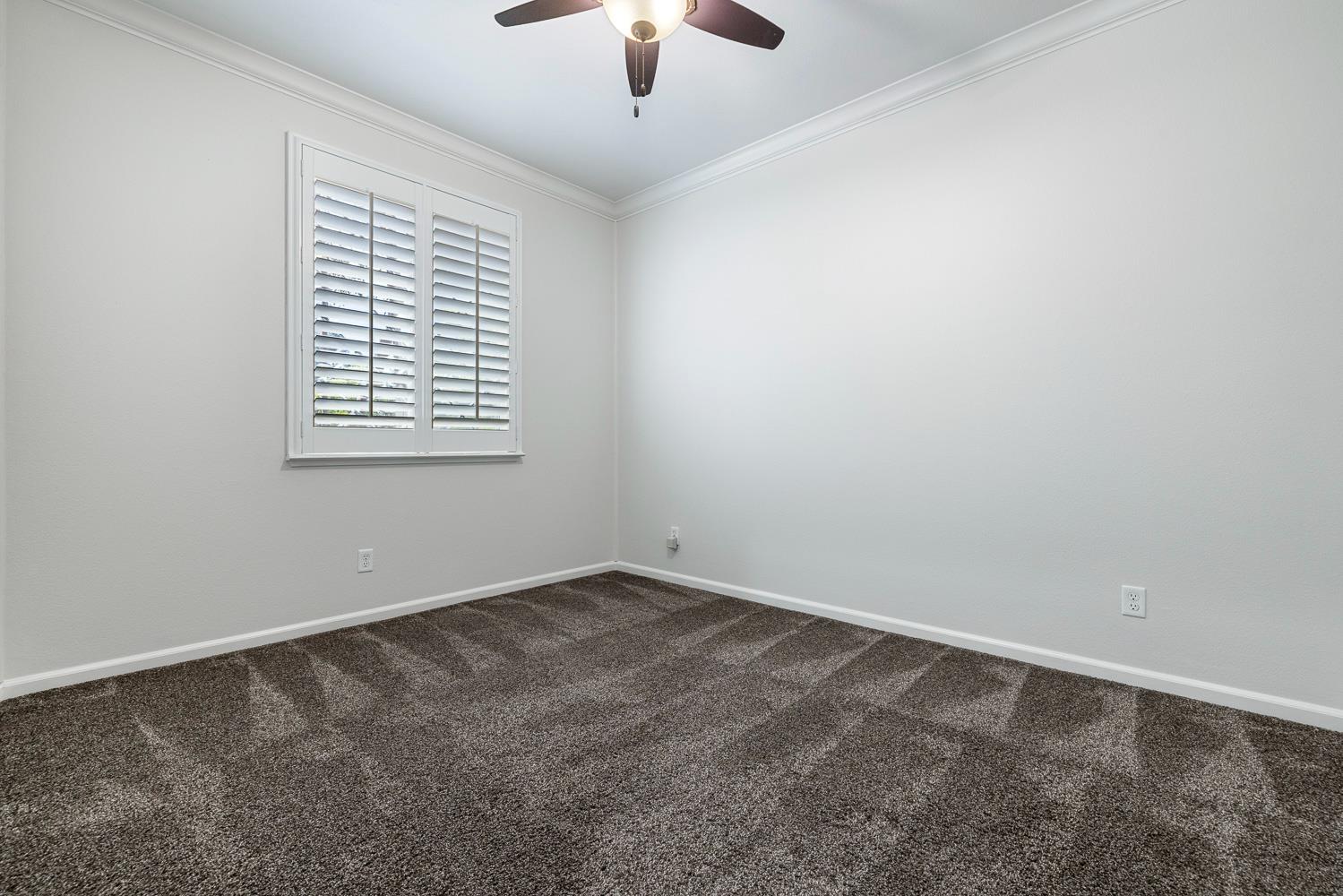 1945 N Emil Ave, Clovis, CA 93619