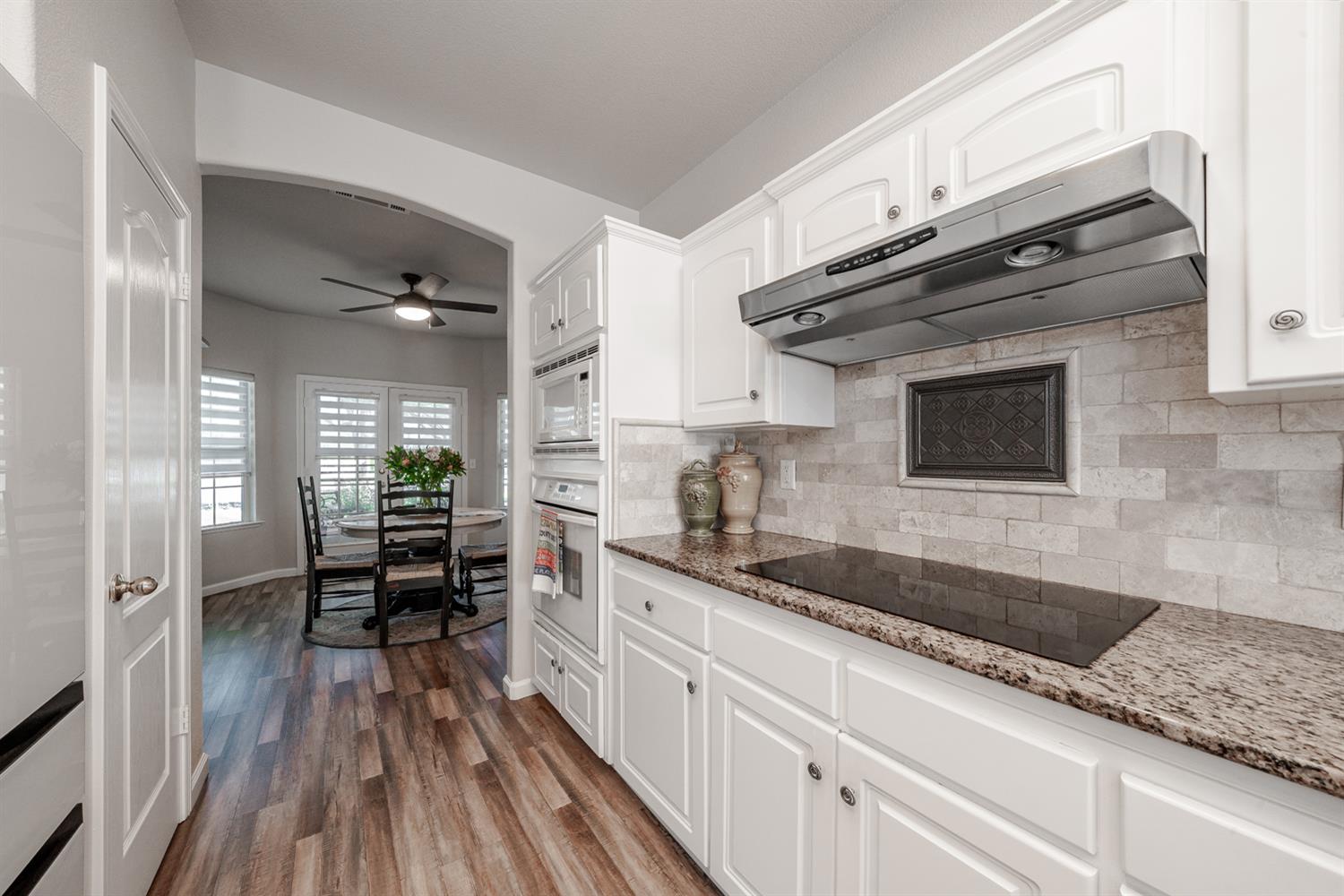 1774 N Homsy Ave, Clovis, CA 93619