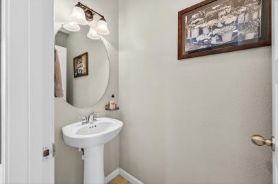 1502 N Reunion Way, Clovis, CA 93619