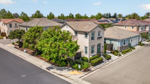 1502 N Reunion Way, Clovis, CA 93619