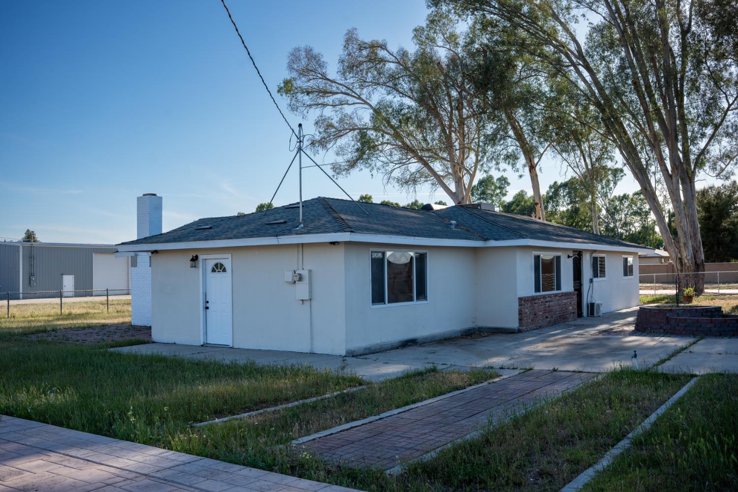 12447 E Herndon Ave, Clovis, CA 93619