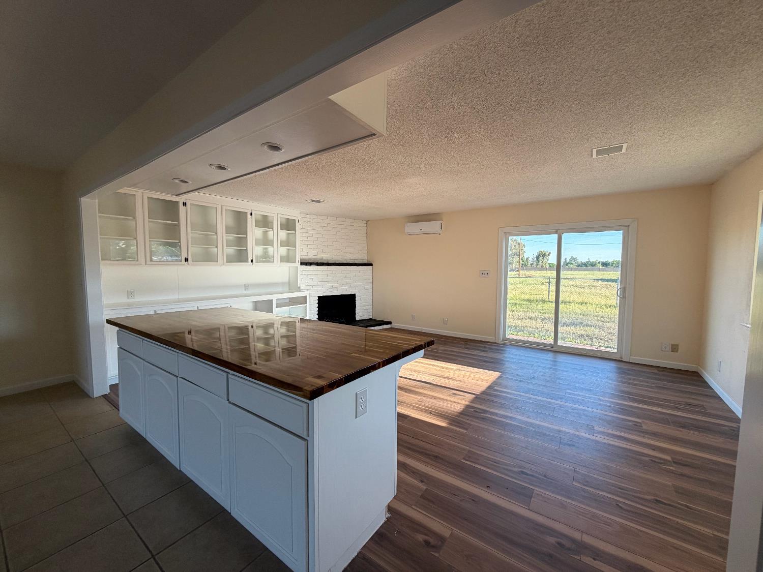 12447 E Herndon Ave, Clovis, CA 93619