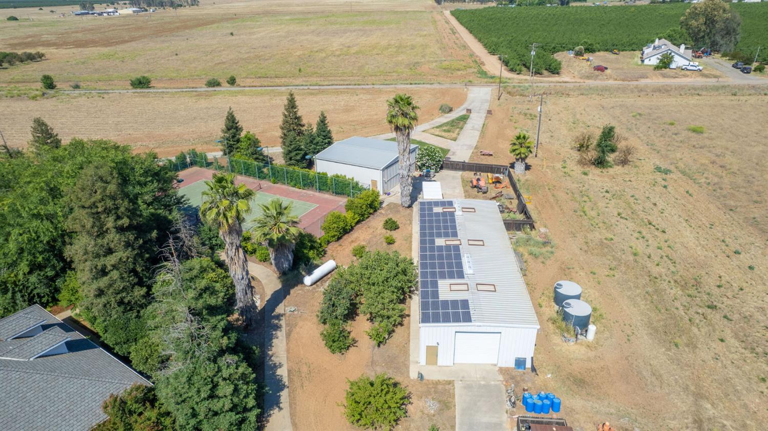4715 E Copper Ave, Clovis, CA 93619
