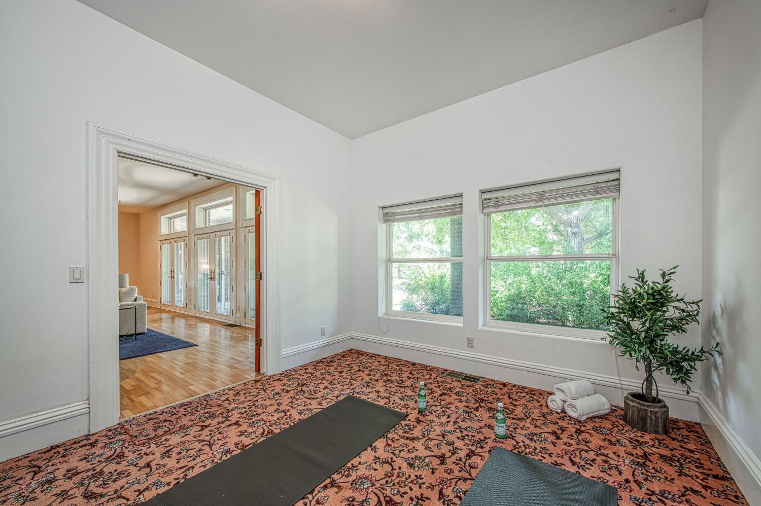 4715 E Copper Ave, Clovis, CA 93619