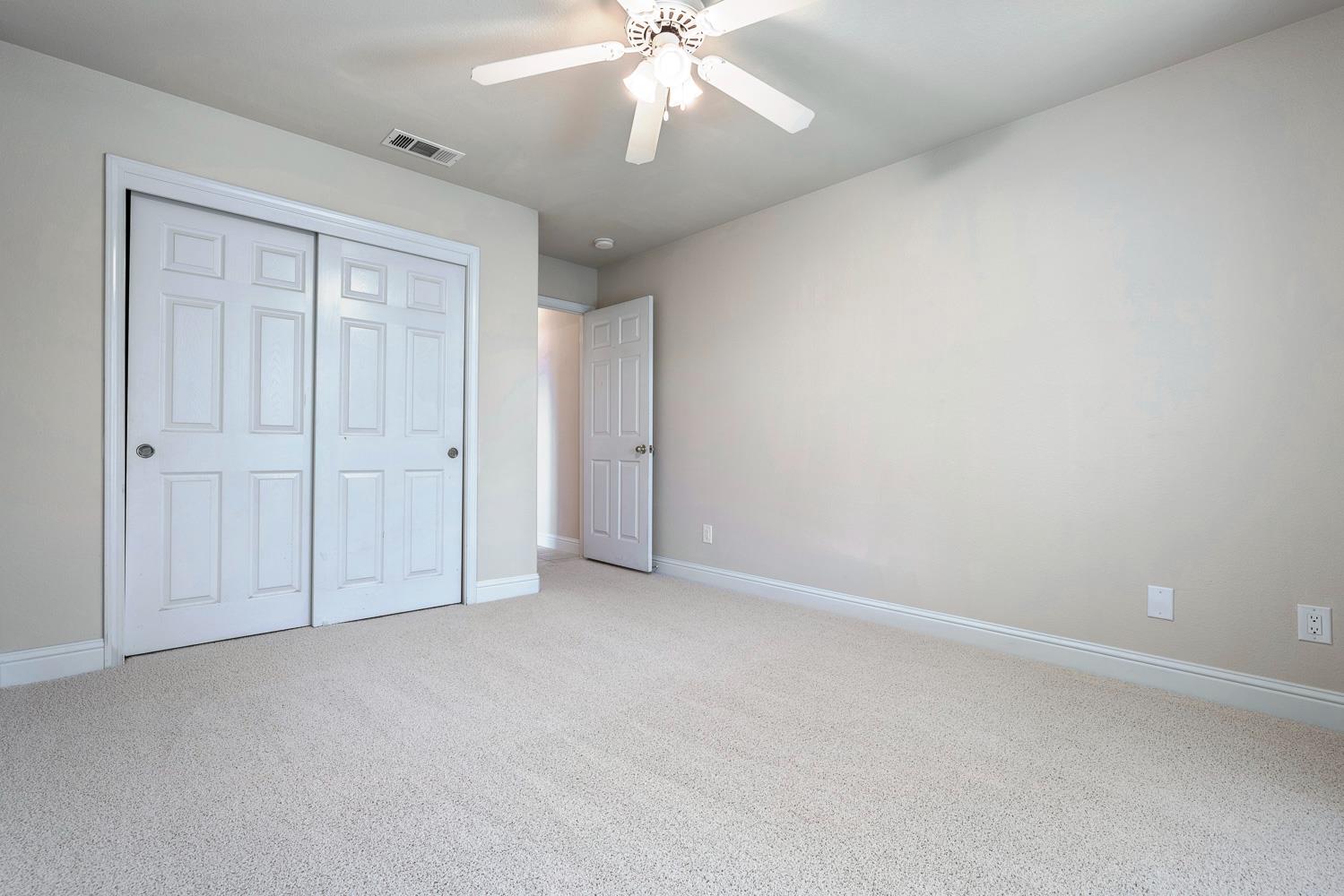 1471 N Terry Ave, Clovis, CA 93619