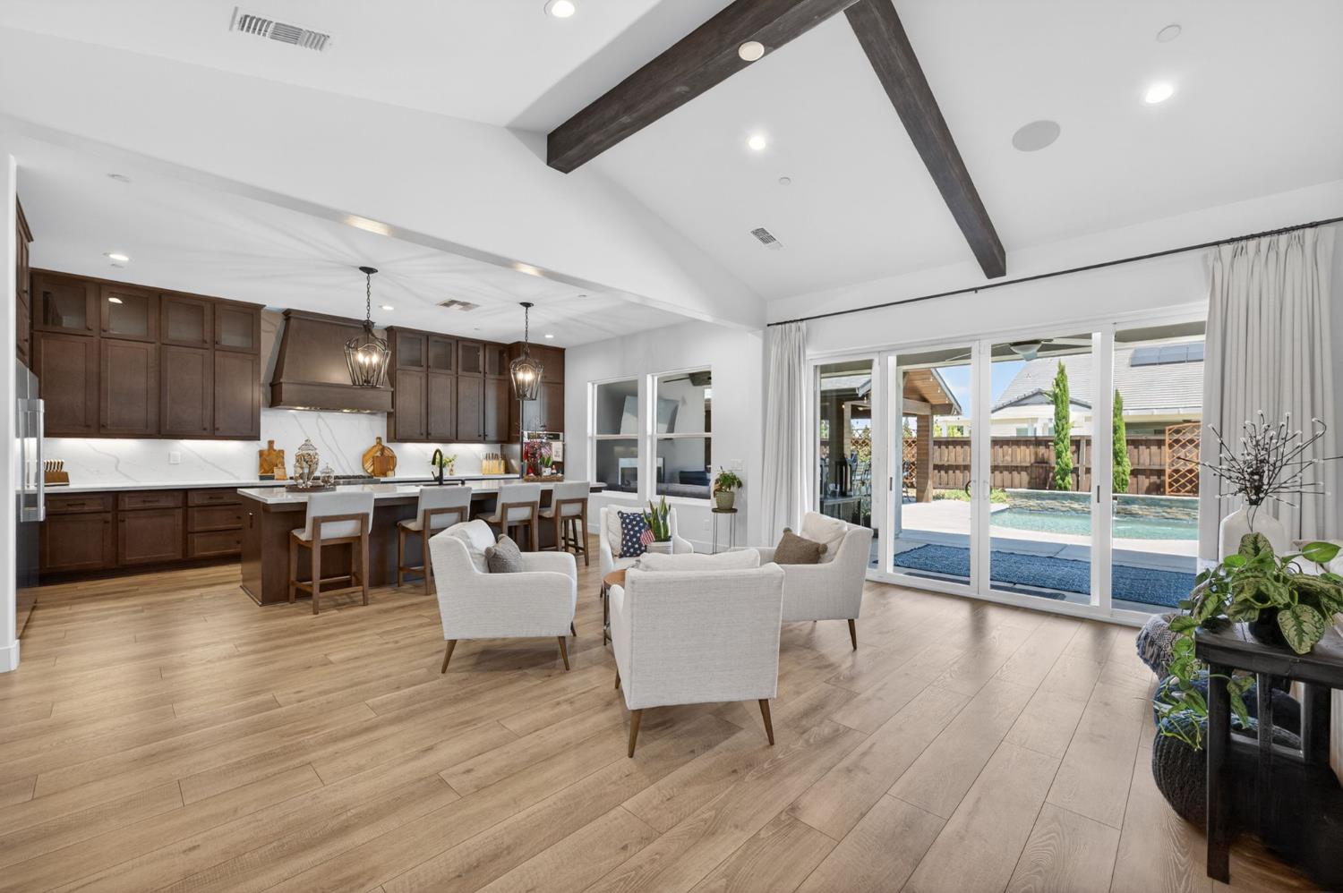 1715 N Renn Ave, Clovis, CA 93619