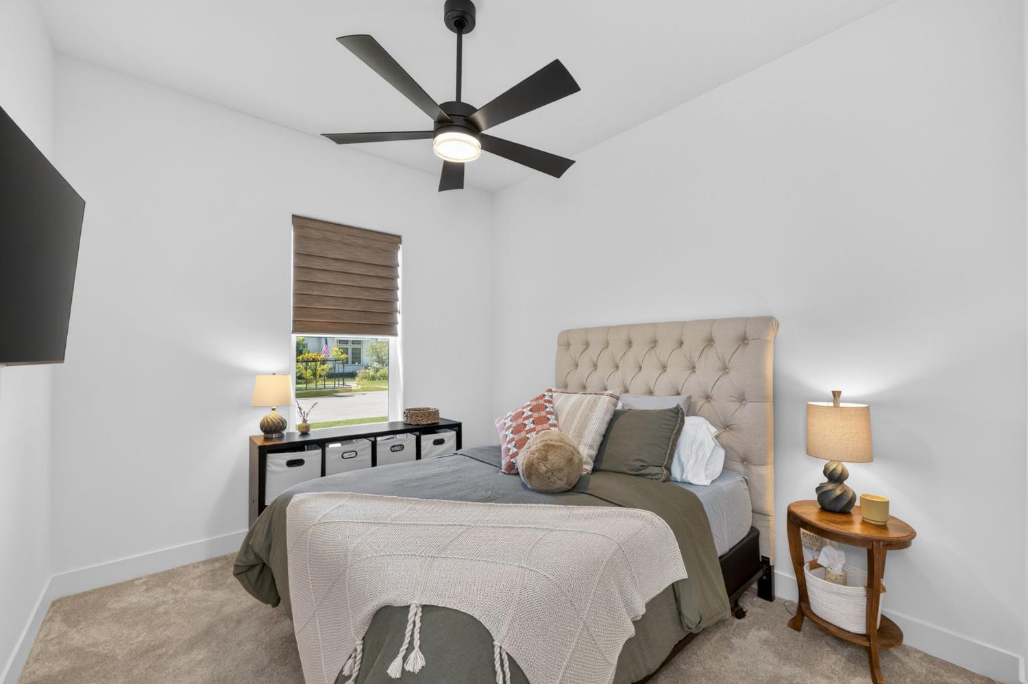 1715 N Renn Ave, Clovis, CA 93619
