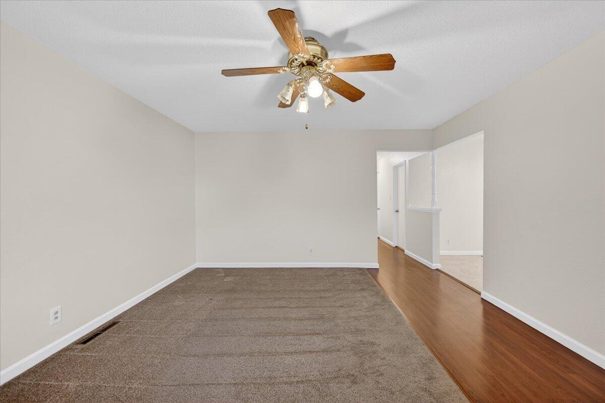 1335 Cindy Ave, Clovis, CA 93612